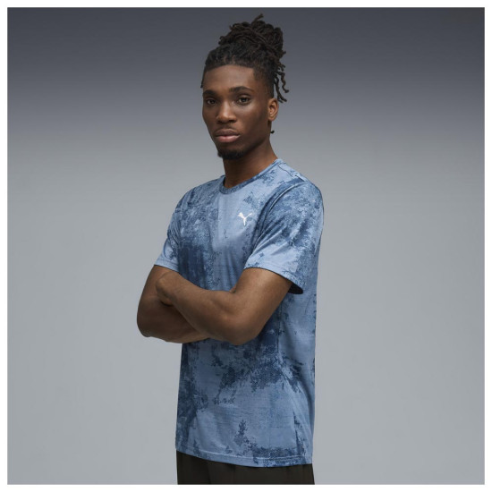 Puma Ανδρική κοντομάνικη μπλούζα Train All Day Essentials Allover Printed Tee Puma Ανδρική κοντομάνικη μπλούζα Train All Day Essentials Allover Printed Tee